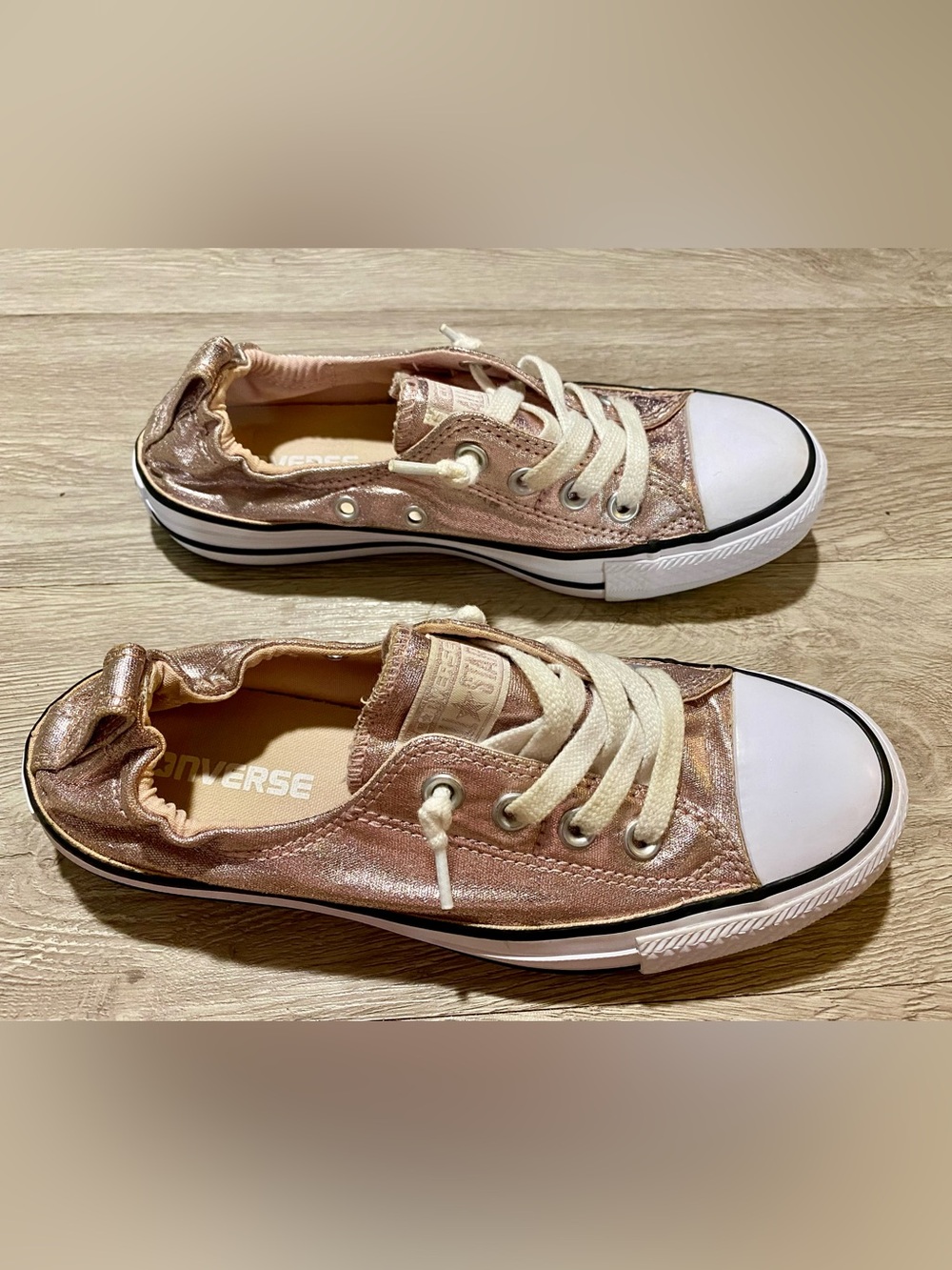 Pink Metallic Converse Size 6.5